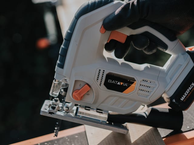 BAT7062513 MAXXPACK Jigsaw 18V Bare Unit