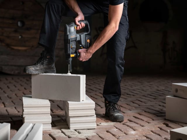 BAT7064296 MAXXPACK Brushless SDS Plus Drill 18V Bare Unit