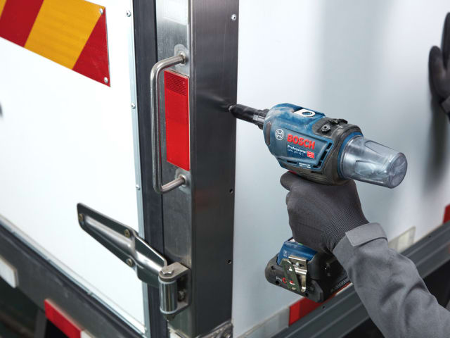 BSH6019K5071 GRG 18V-16 C Rivet Gun 18V 2 x 2.0Ah Li-ion