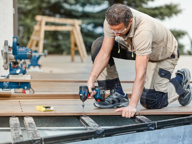 BSHGDR18V200 GDR 18V-200 Professional Impact Driver 18V 2 x 5.0Ah Li-ion