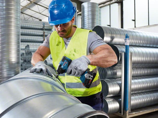 BSHGDR18V200 GDR 18V-200 Professional Impact Driver 18V 2 x 5.0Ah Li-ion