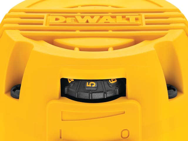 DEWD26200L D26200 1/4in Compact Fixed Base Router 900W 110V