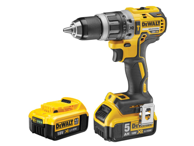 DEWDCD796P2 DCD796P2 XR Brushless Combi Drill 18V 2 x 5.0Ah Li-ion