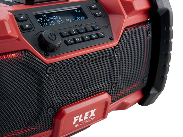 FLXRD1018N RD 10.8/18.0/230 Cordless Radio 240V & Li-ion Bare Unit