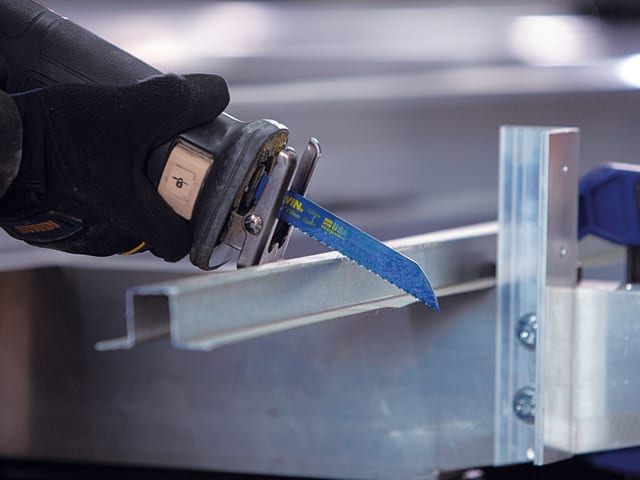 IRW10504143 614R Sabre Saw Blade Metal Cutting 150mm 14 TPI Pack of 25