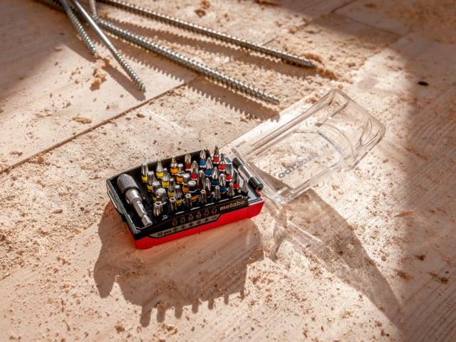 MPT626696 Battery Bit Box Set, 32 Piece