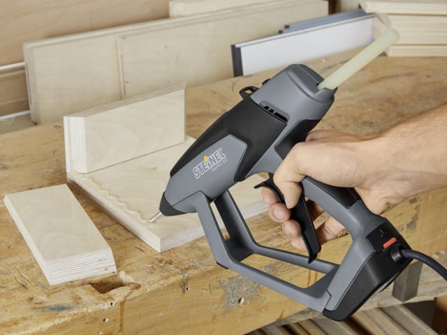 STIGLUEPRO3 GluePRO 300 Low Temp Glue Gun 300W 240V