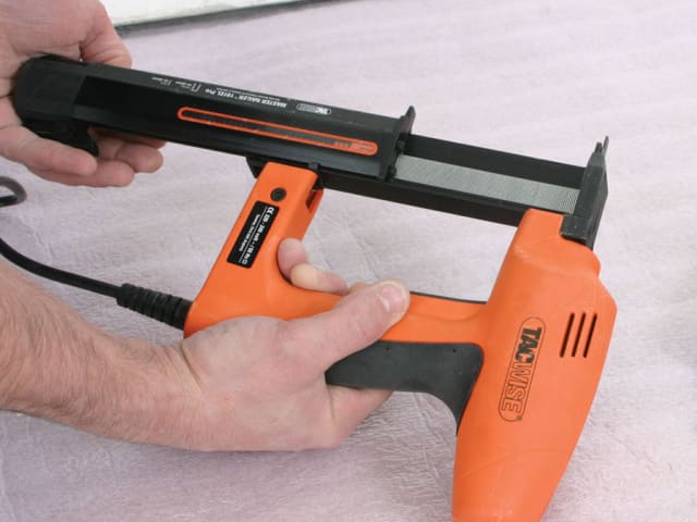 TAC0327 191EL Master Pro Nailer & Stapler 240V