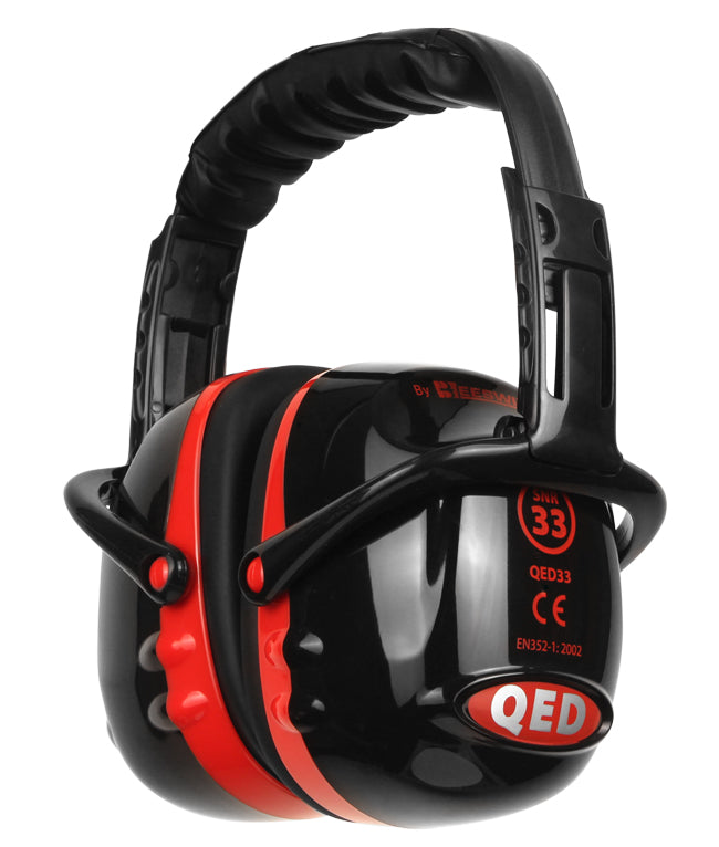 QED Ear Defenders Black/Red QED33